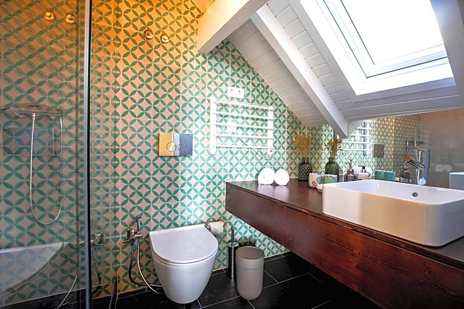 Harbour Inn Design Townhouse