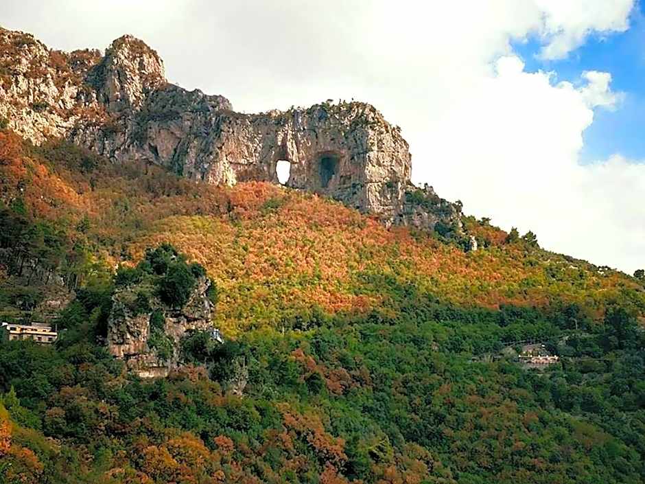 L'Antico Borgo Dei Limoni