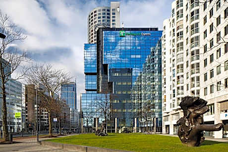 Holiday Inn Express Rotterdam - Central Station By IHG