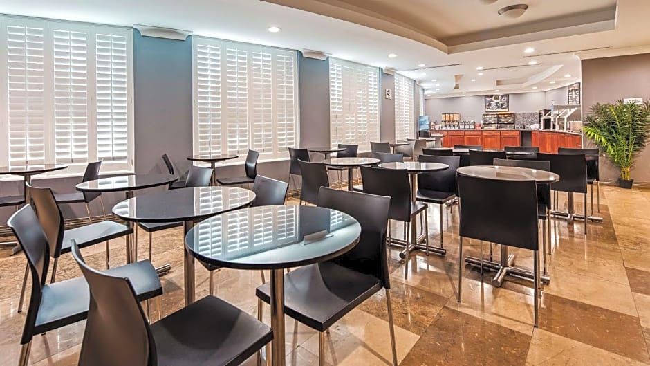 Best Western PLUS Avita Suites