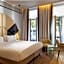 Hotel The Augustin