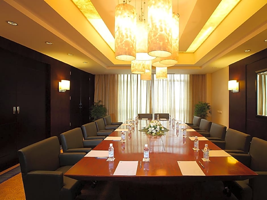 Kunshan Newport Hotel