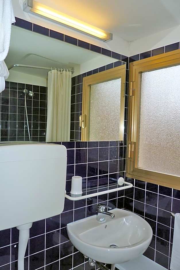 Hotel Centrale Byron