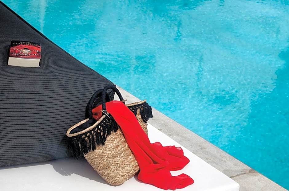 Amity Suites - Adults Only