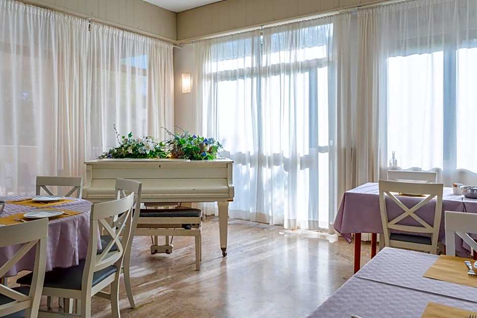 Hotel La Carica