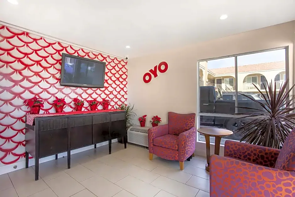 OYO Hotel Palmdale - Antelope Valley