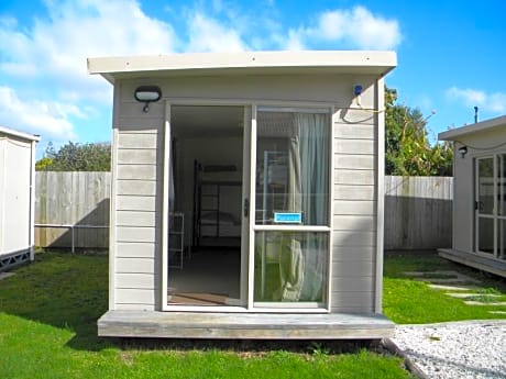 Turtlecove Hostel Accommodation