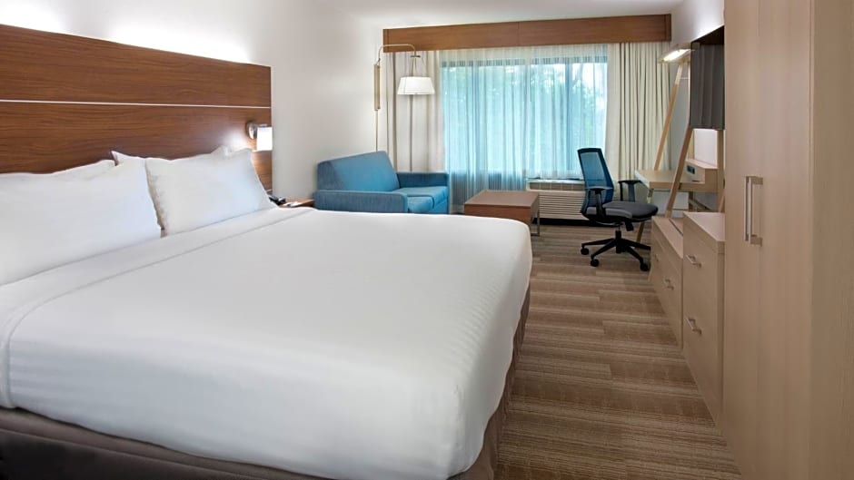Holiday Inn Express Hilton Head Island, an IHG Hotel