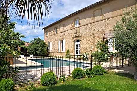 gîte Ferme St Pierre drôme, 2-4 personnes, prestations diverses