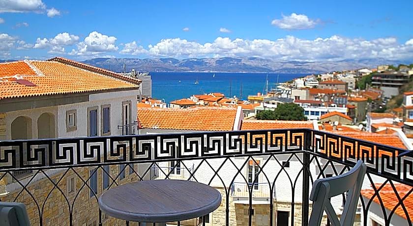 Çeşme Kale Taş Apart