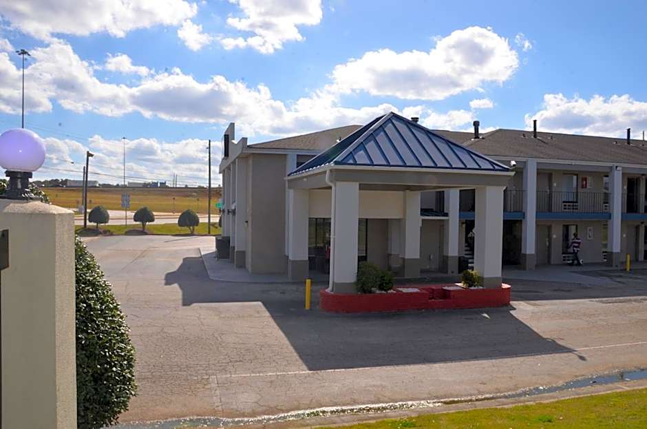 My Home & Suites Covington