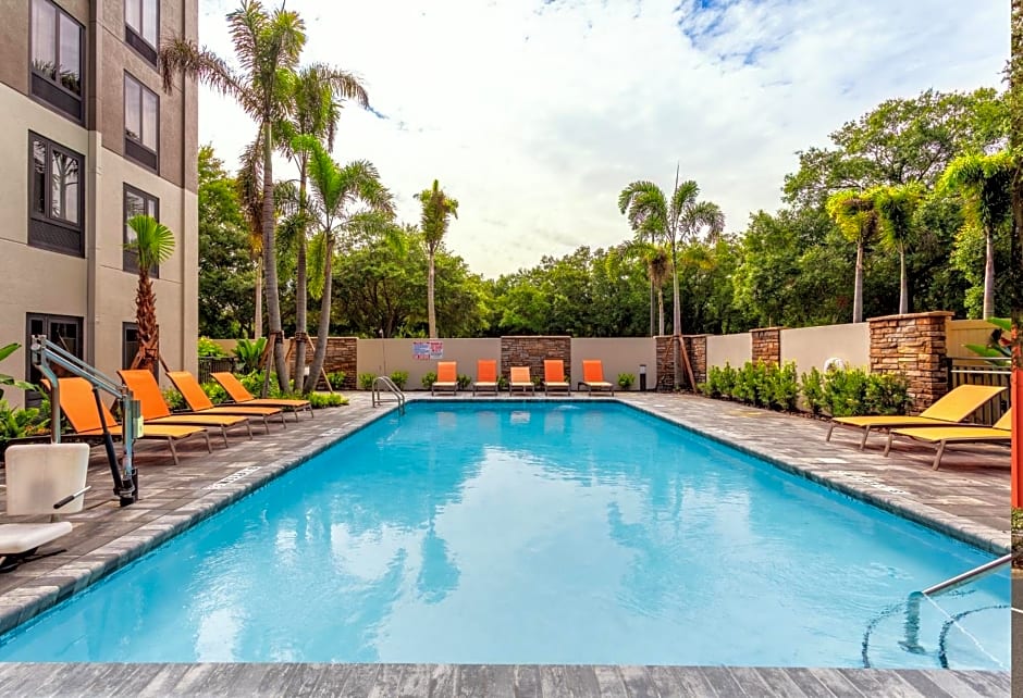 Holiday Inn Express Tampa-Brandon By IHG
