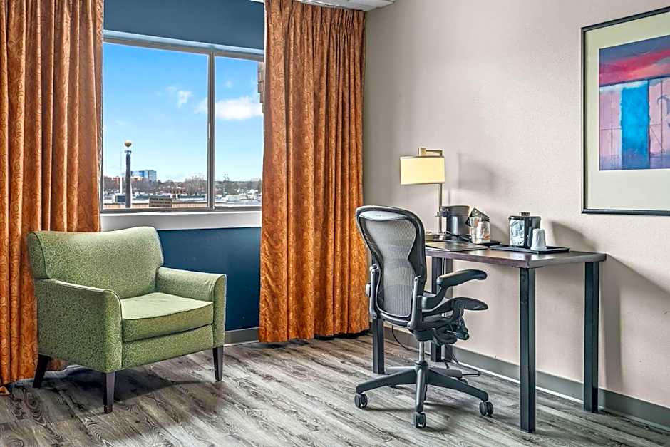 Quality Inn & Suites Mall of America - MSP Airport