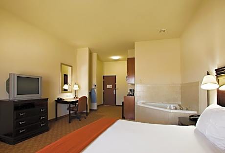 King Suite with Disability Access and Bathtub - Non Smoking