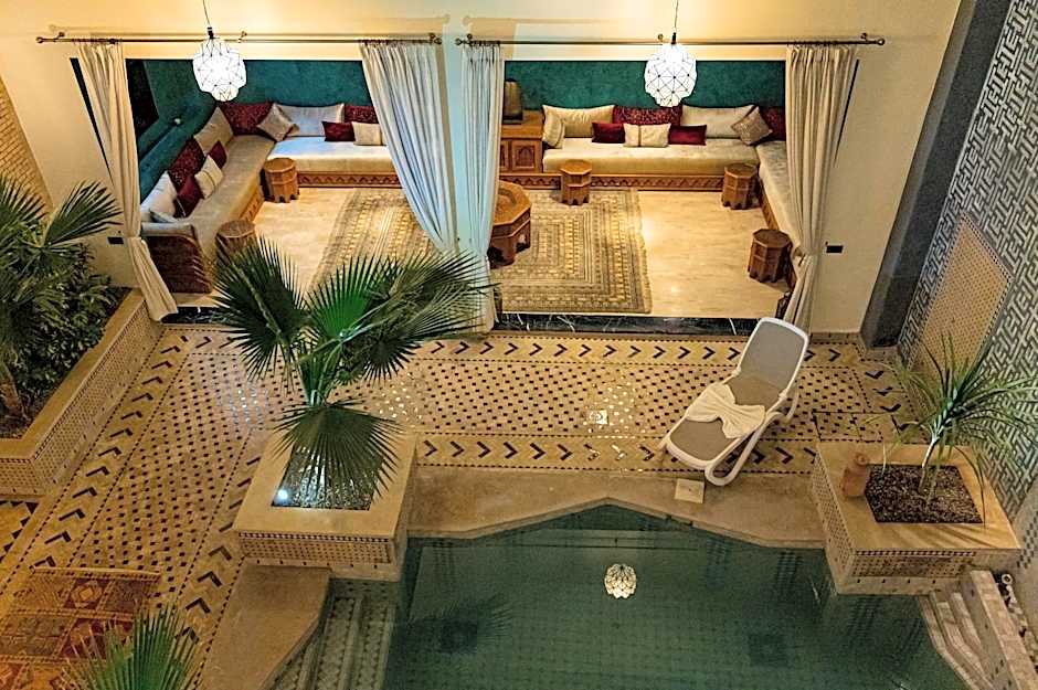 Riad Tonaroz