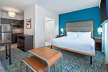 Two-Bedroom King Suite - Non-Smoking