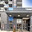Global Luxury Suites at Tribeca