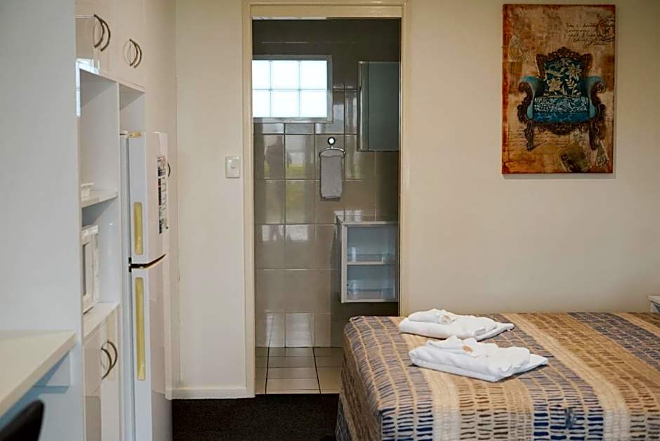 Porky's Motel Rockhampton