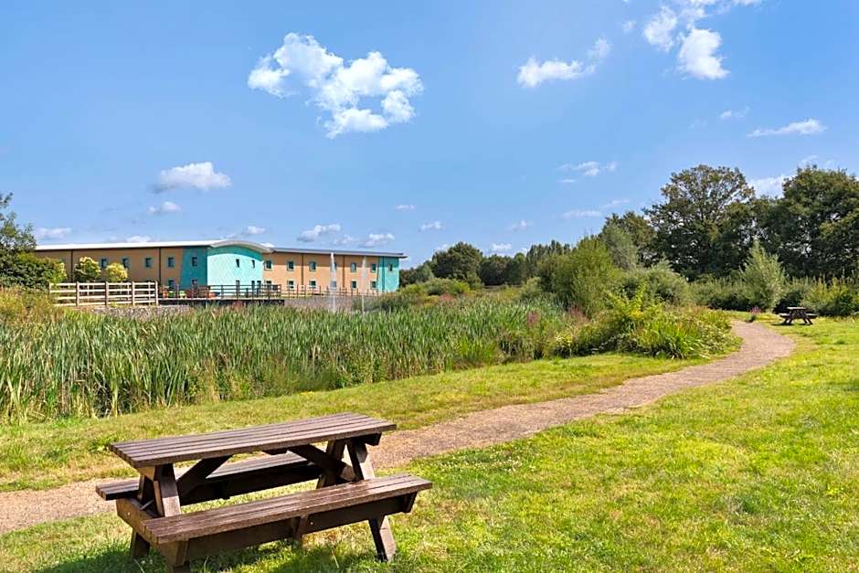 Ramada by Wyndham Cobham