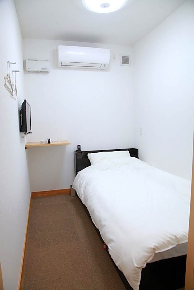 Simple Sleep 半個室style 男性専用