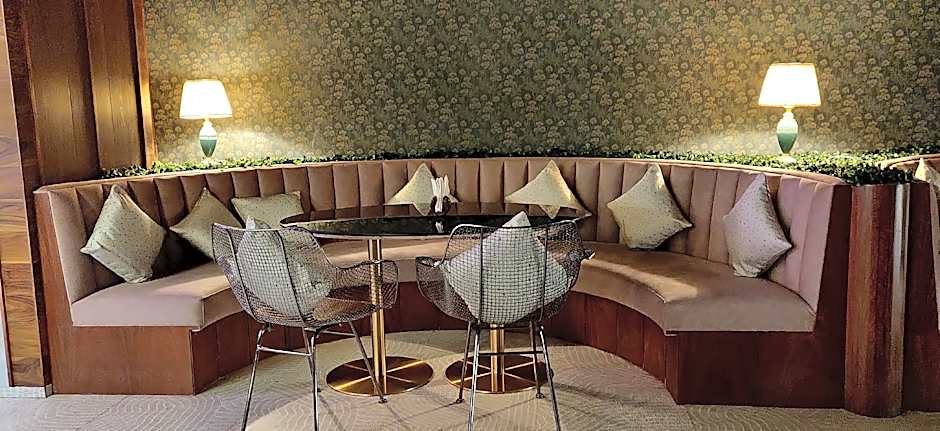 ARIENA The Boutique Hotel