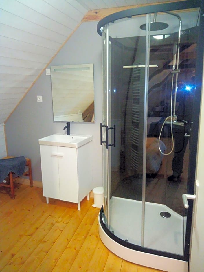 Le Jardin Enchanteur, chaleureuse maison d'hôtes éco-responsable, calme et accueillante