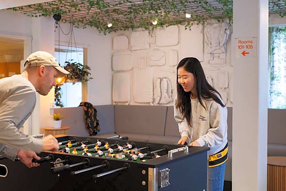 Slottsskogens Hostel