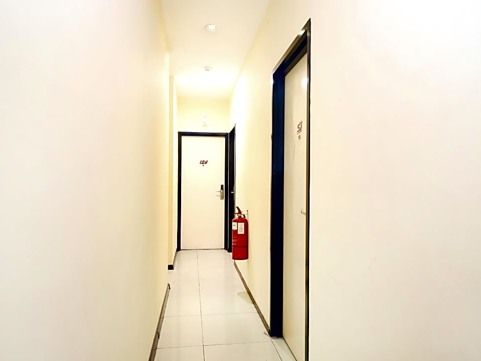 OYO 479 the green hotel