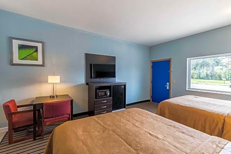 2 Queen Beds, Nonsmoking, Accessible