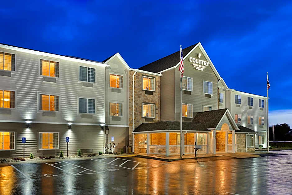 Country Inn & Suites by Radisson, Marion, OH