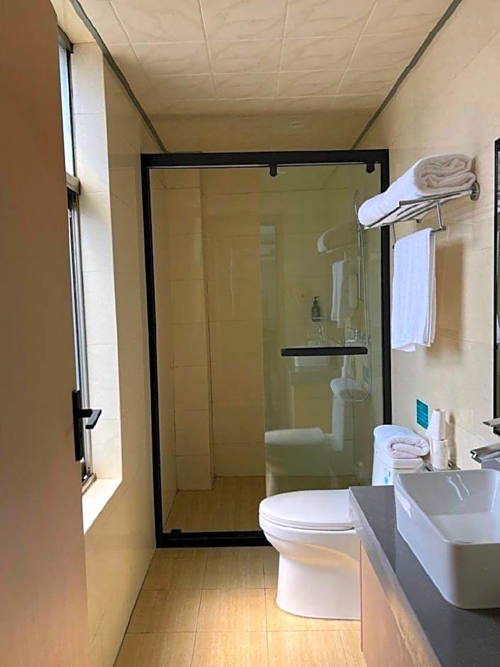 GreenTree Inn Jiangsu Lianyungang Guanyun Wenzhou Shangmaocheng Express Hotel