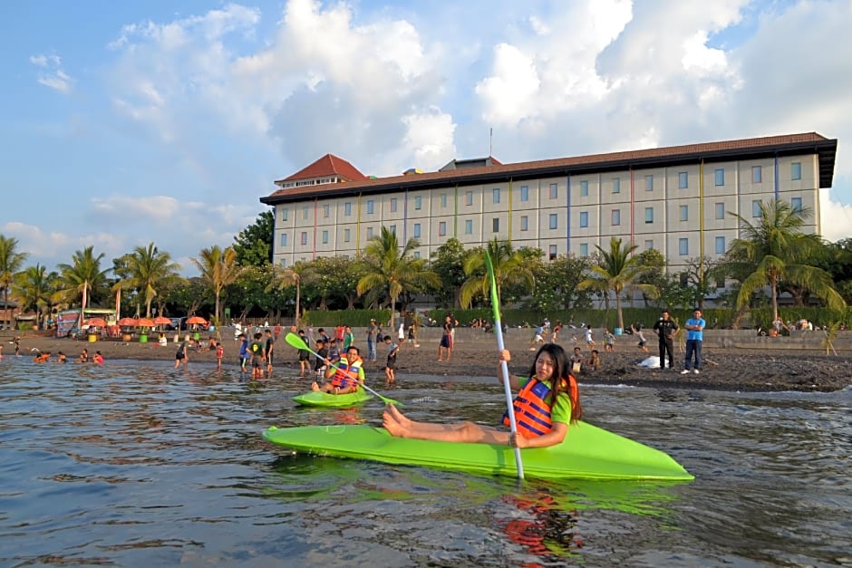 Singaraja Hotel