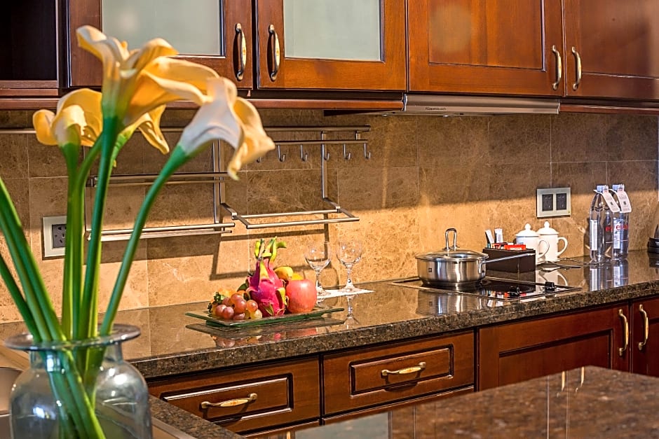 Renaissance by Marriott Tianjin TEDA Convention Centre Hotel