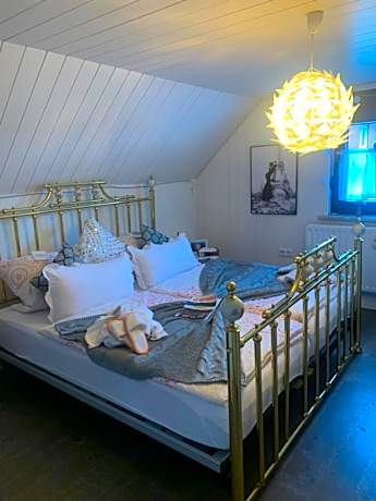 Casa Wellness am Wald 140 qm Bed & Breakfast & Wellness