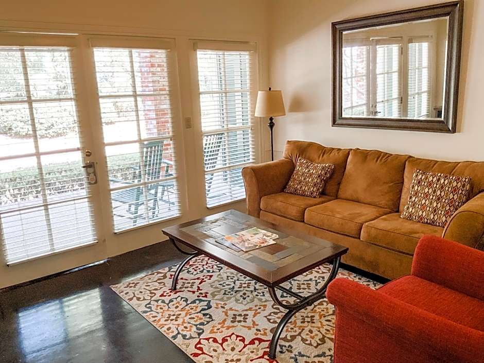 The Lodge at The Bluffs