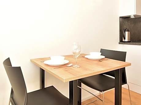 Superior Apartment L