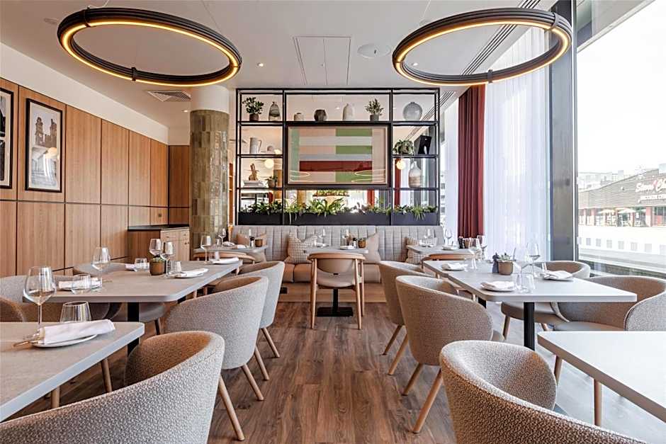 Radisson Hotel Manchester City Centre, A Verified Net Zero Hotel