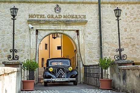 Mokrice Castle Estate