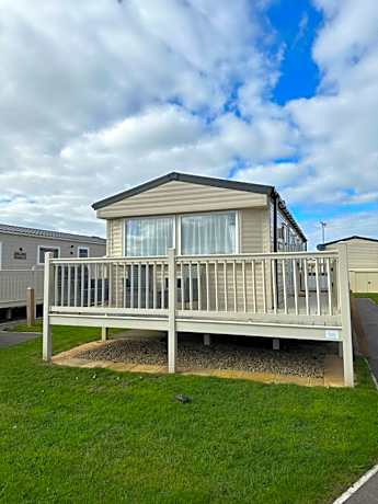Caravan Hire Thornwick Bay