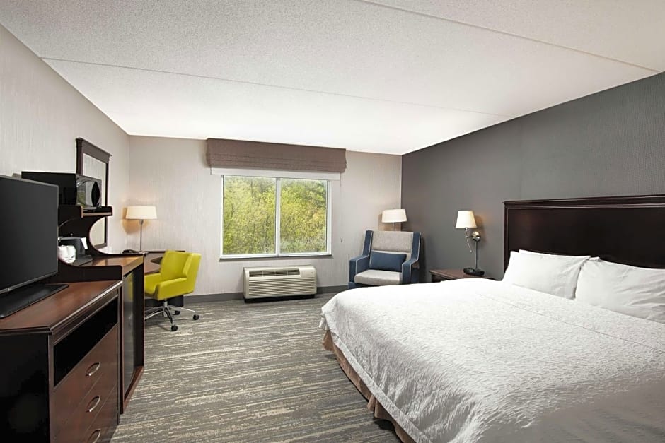 Hampton Inn - Suites by Hilton Barrie Ontario Canada