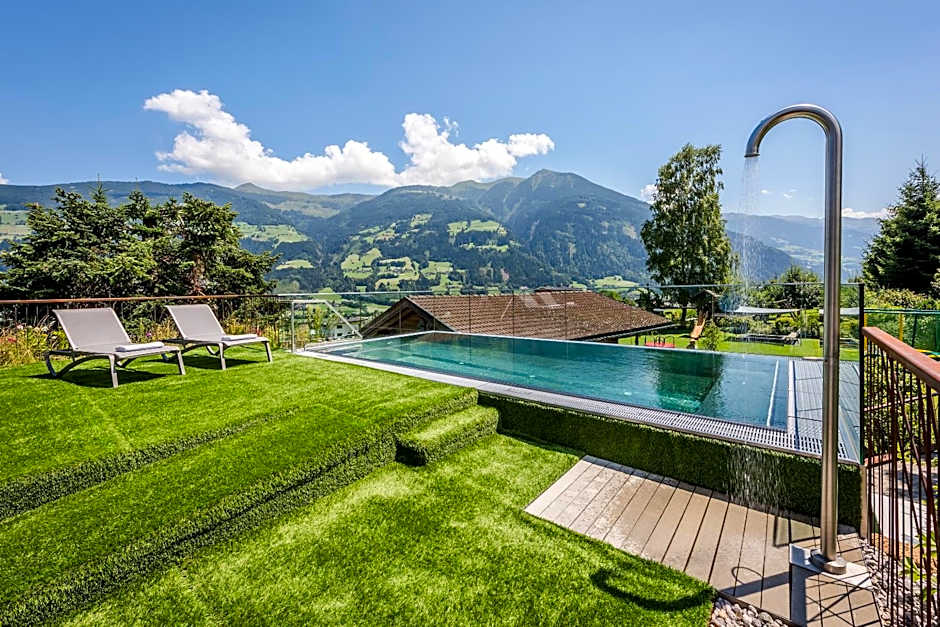 Gartenhotel Crystal
