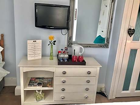 Quadruple Room (4 People)