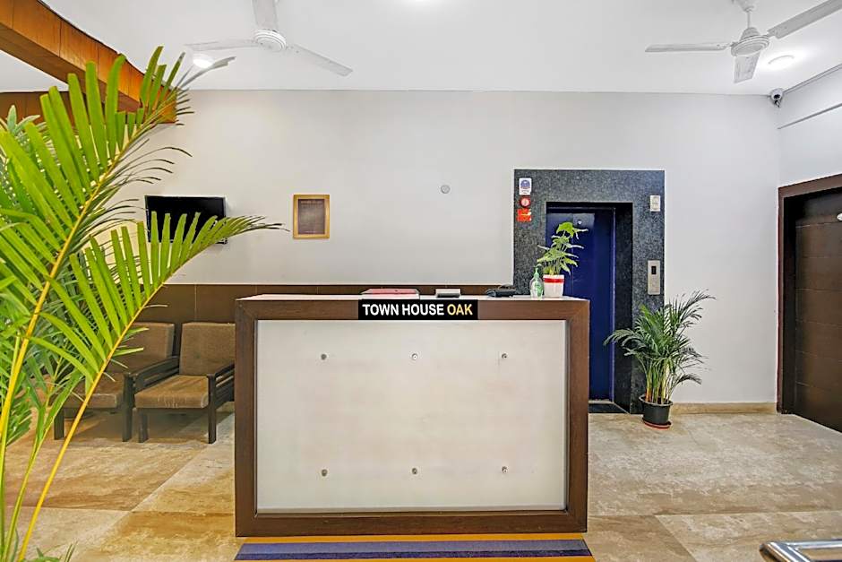 Townhouse Oak Homefort Stays Near Leisure Valley Park – Gurgaon, NY