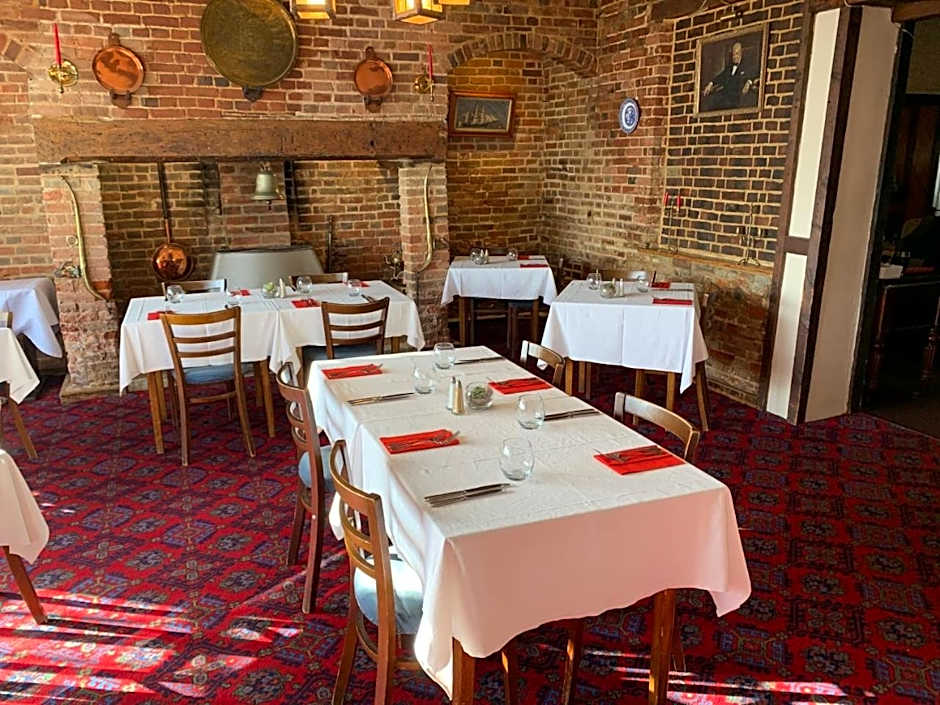 Ye Olde White Harte Hotel