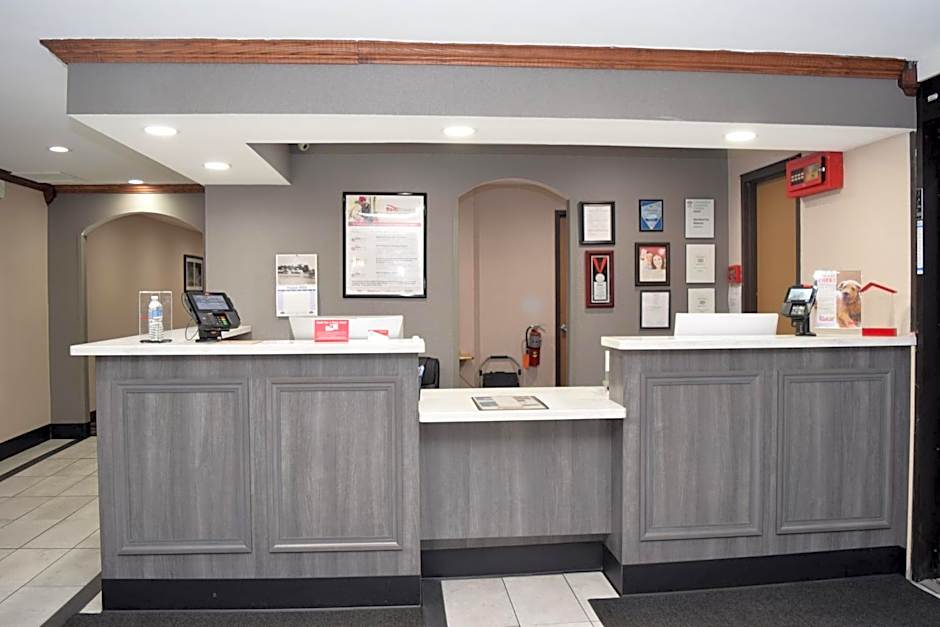 Red Roof Inn Batavia