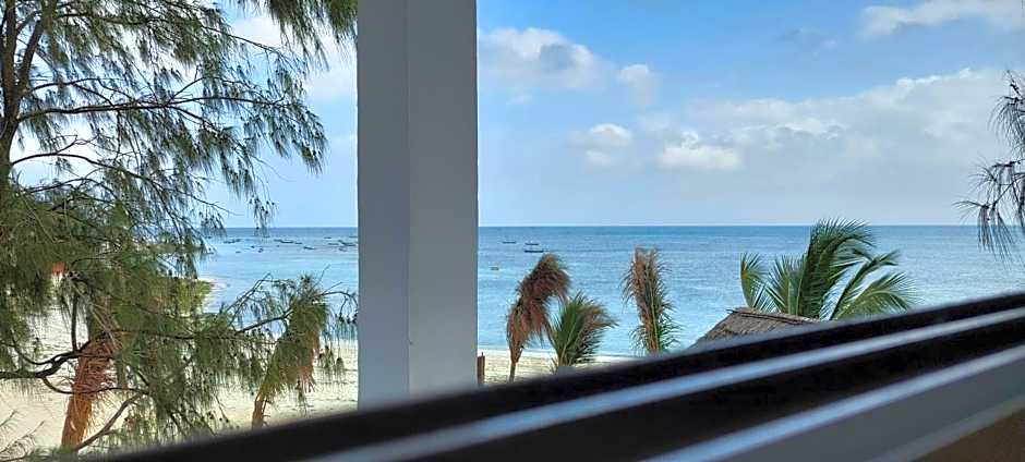 Aquarium Beach House