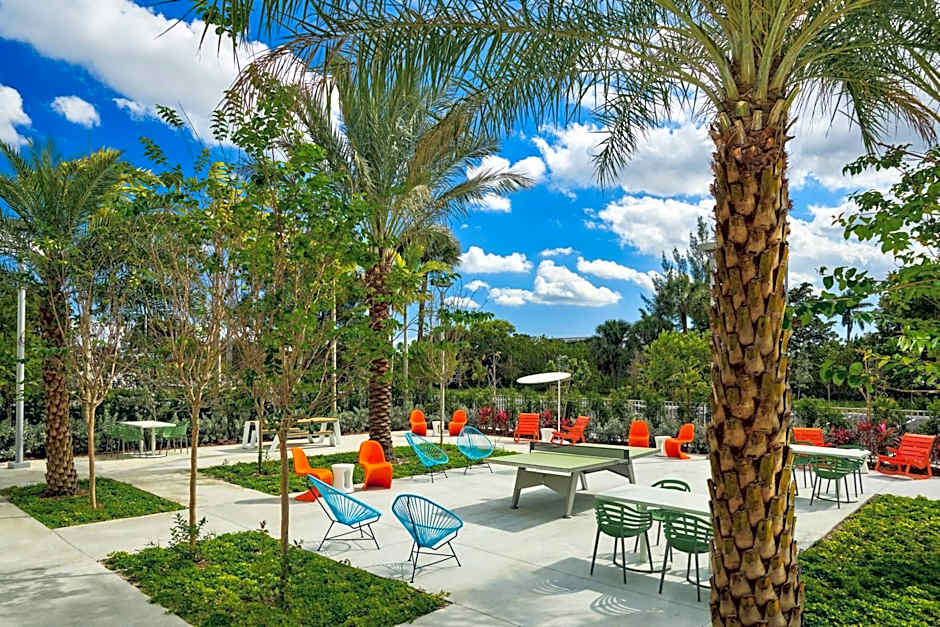 Aloft Miami Airport