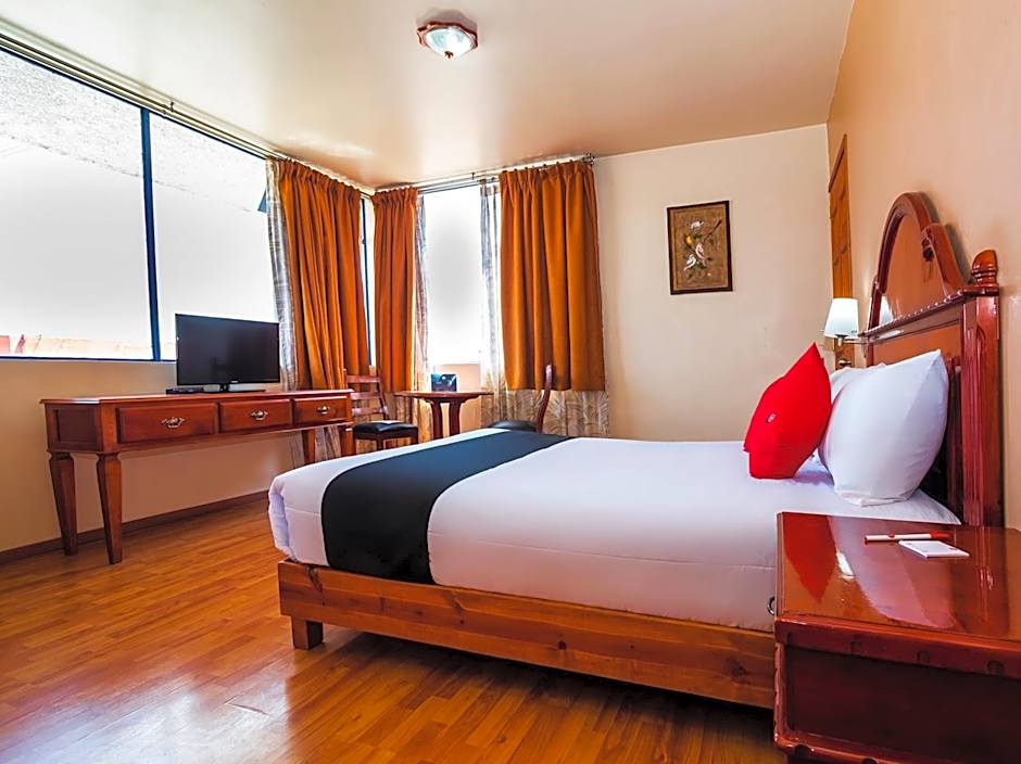 Hotel De La Loma