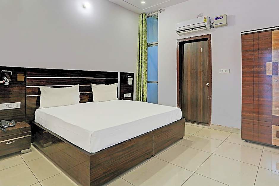 Hotel O Mahak Hotel & Restaurant