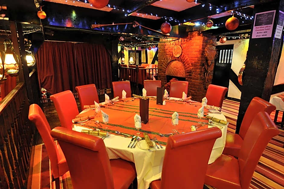 The Roundabout Hotel